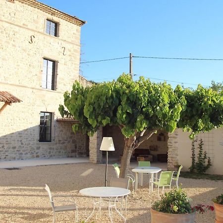 le mas de La Coste Saint-Sauveur-de-Cruzière Extérieur photo
