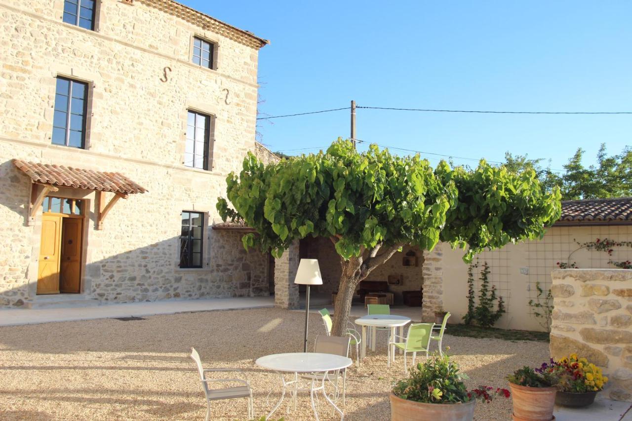 le mas de La Coste Saint-Sauveur-de-Cruzière Extérieur photo