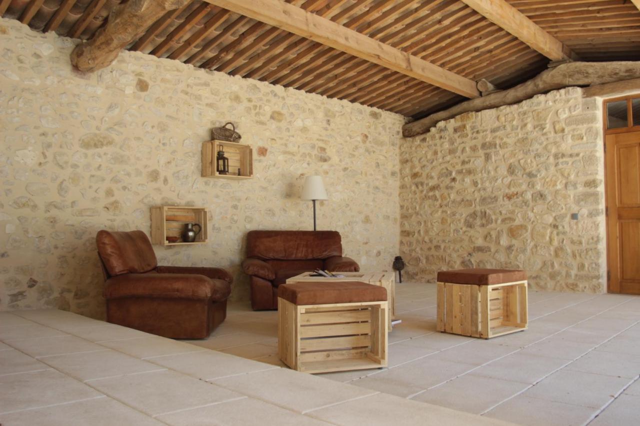le mas de La Coste Saint-Sauveur-de-Cruzière Extérieur photo